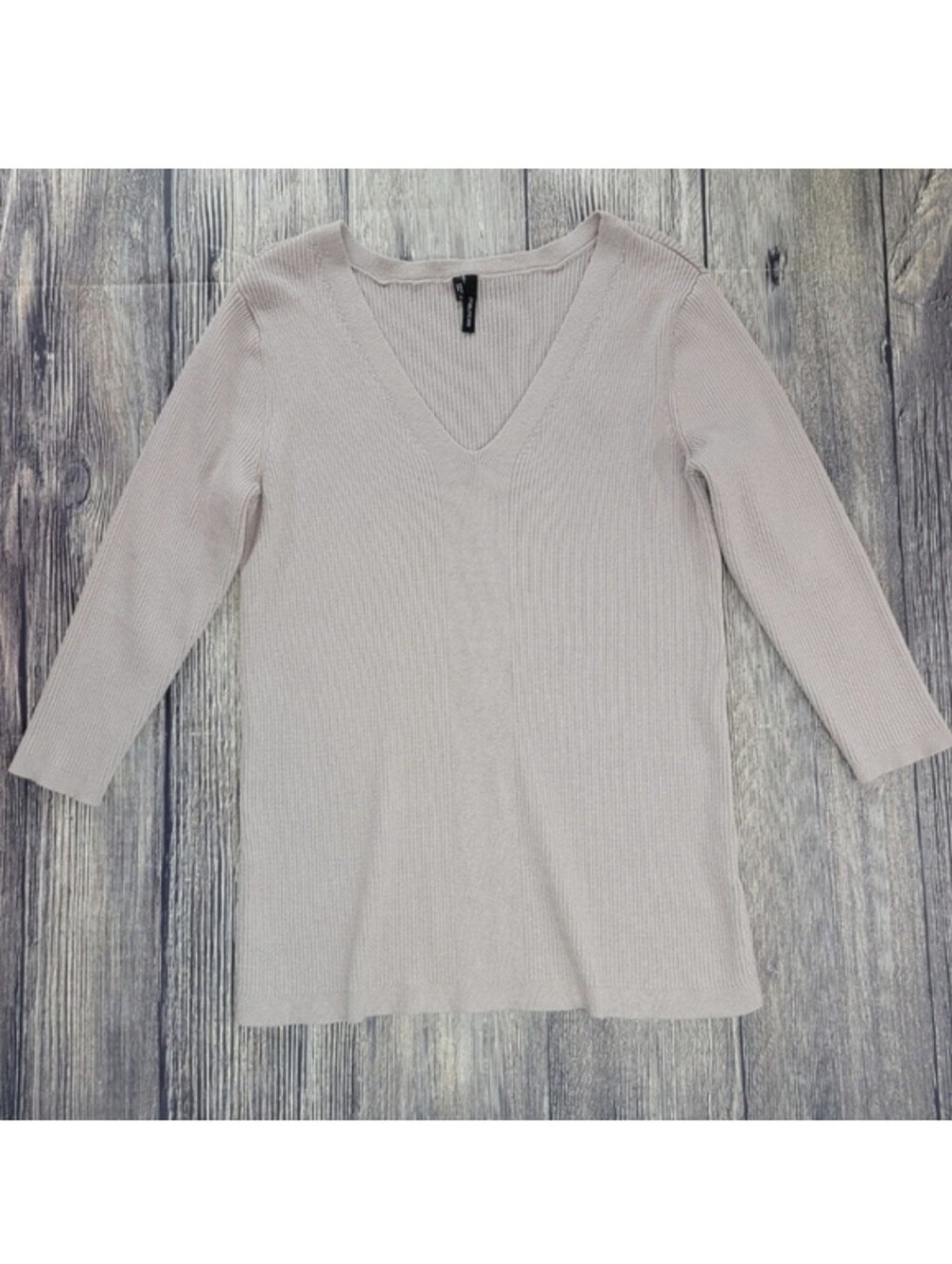 Maurices V Neck 3/4 Sleeve Ribbed Lightweight Sweater